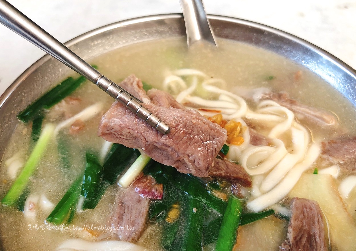 台灣小吃,安徽准南牛肉湯,小王煮瓜,必比登推介名單,昶鴻麵點,源芳刈包,老麵胡椒餅,菊花麵,華西街美食,香菇滷肉飯,香蔥餅