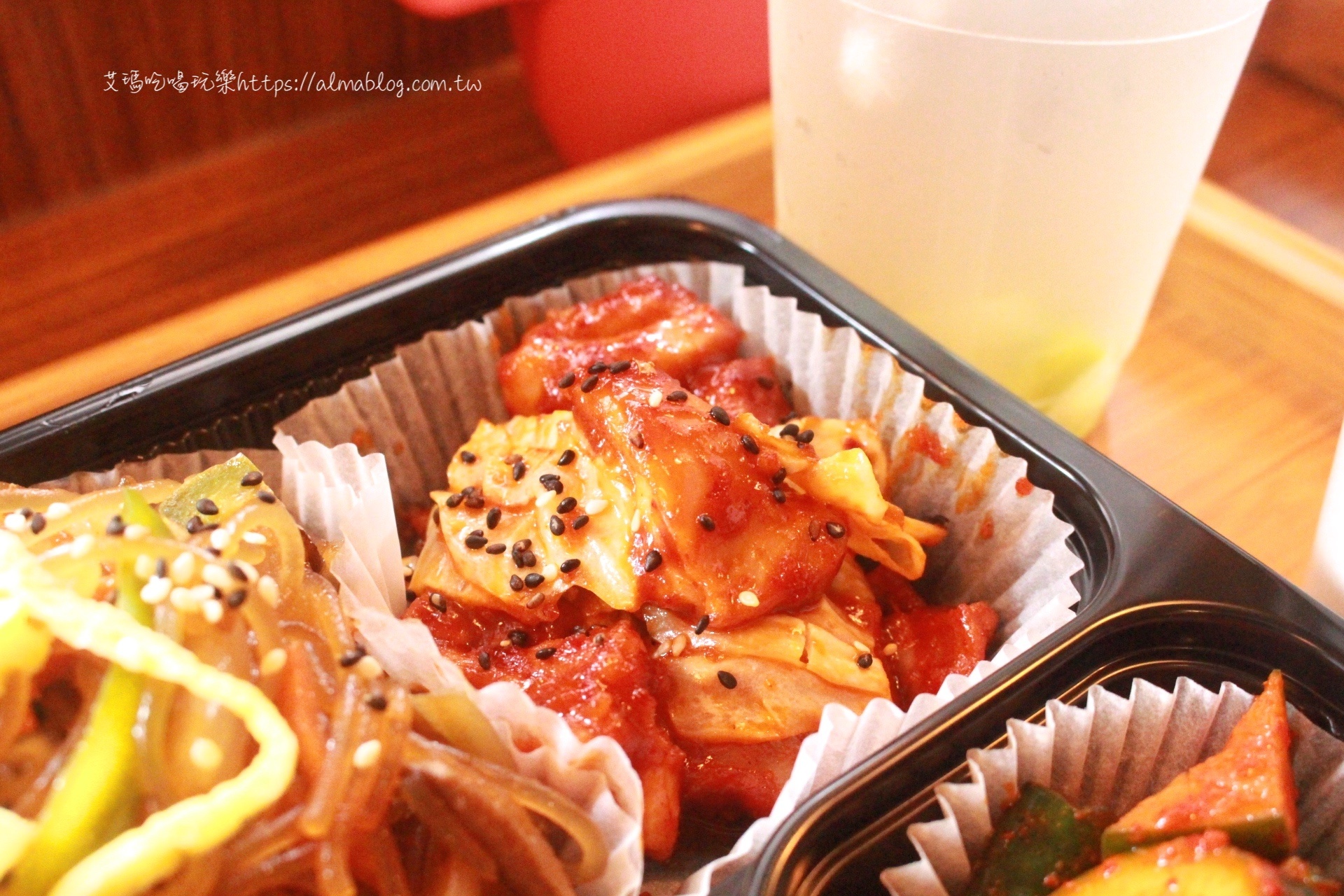 〖Finebox 好食〗韓國女生開的便當店!豪華편리한多達七樣菜.附大醬湯&手工飲 〖Finebox 好食〗韓國女生開的便當店!豪華편리한多達七樣菜.附大醬湯&手工飲