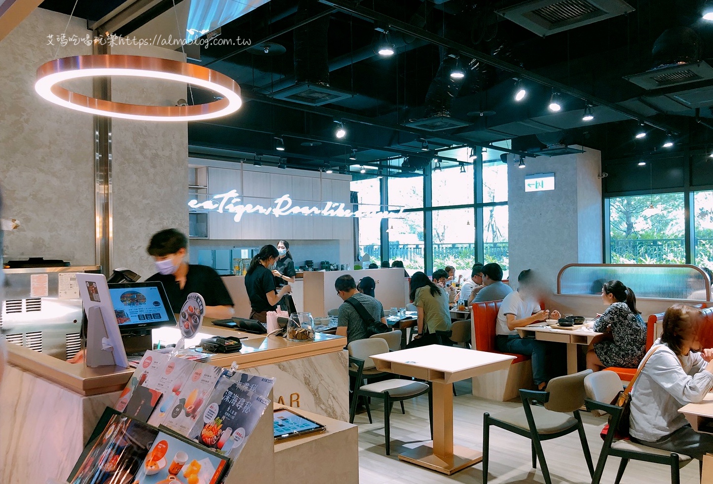 〖韓虎嘯〗韓國湯定食專賣店!8種湯底298元起.道地韓式小菜&咖喱無限享用.桃園新光影城分店 〖韓虎嘯〗韓國湯定食專賣店!8種湯底298元起.道地韓式小菜&咖喱無限享用.桃園新光影城分店