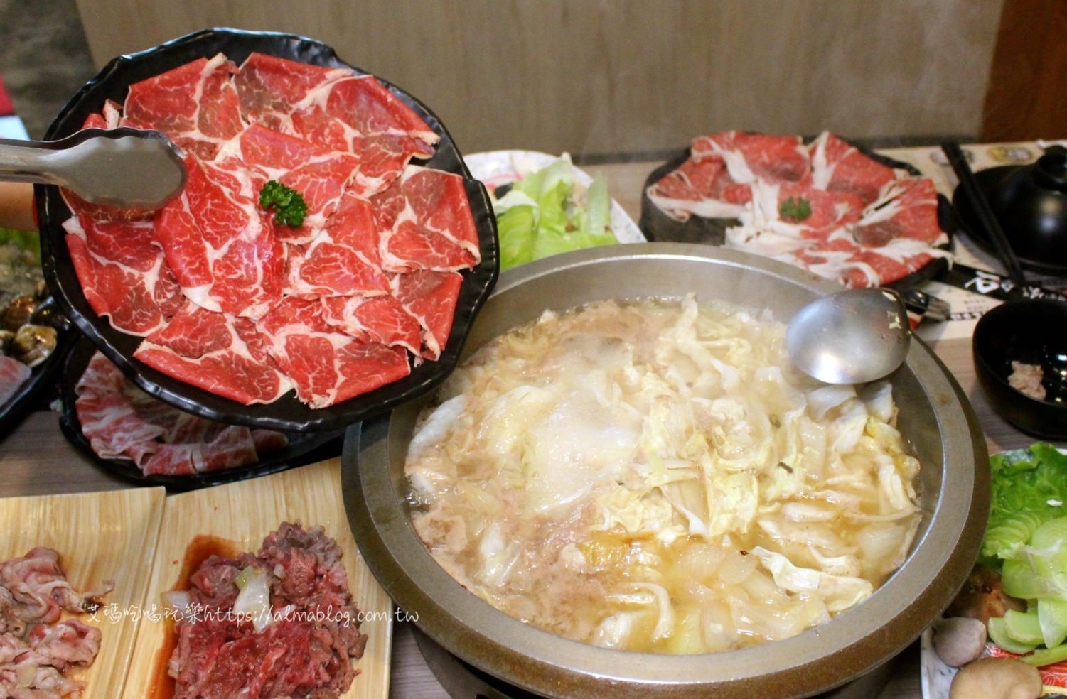 石の飽石頭火鍋