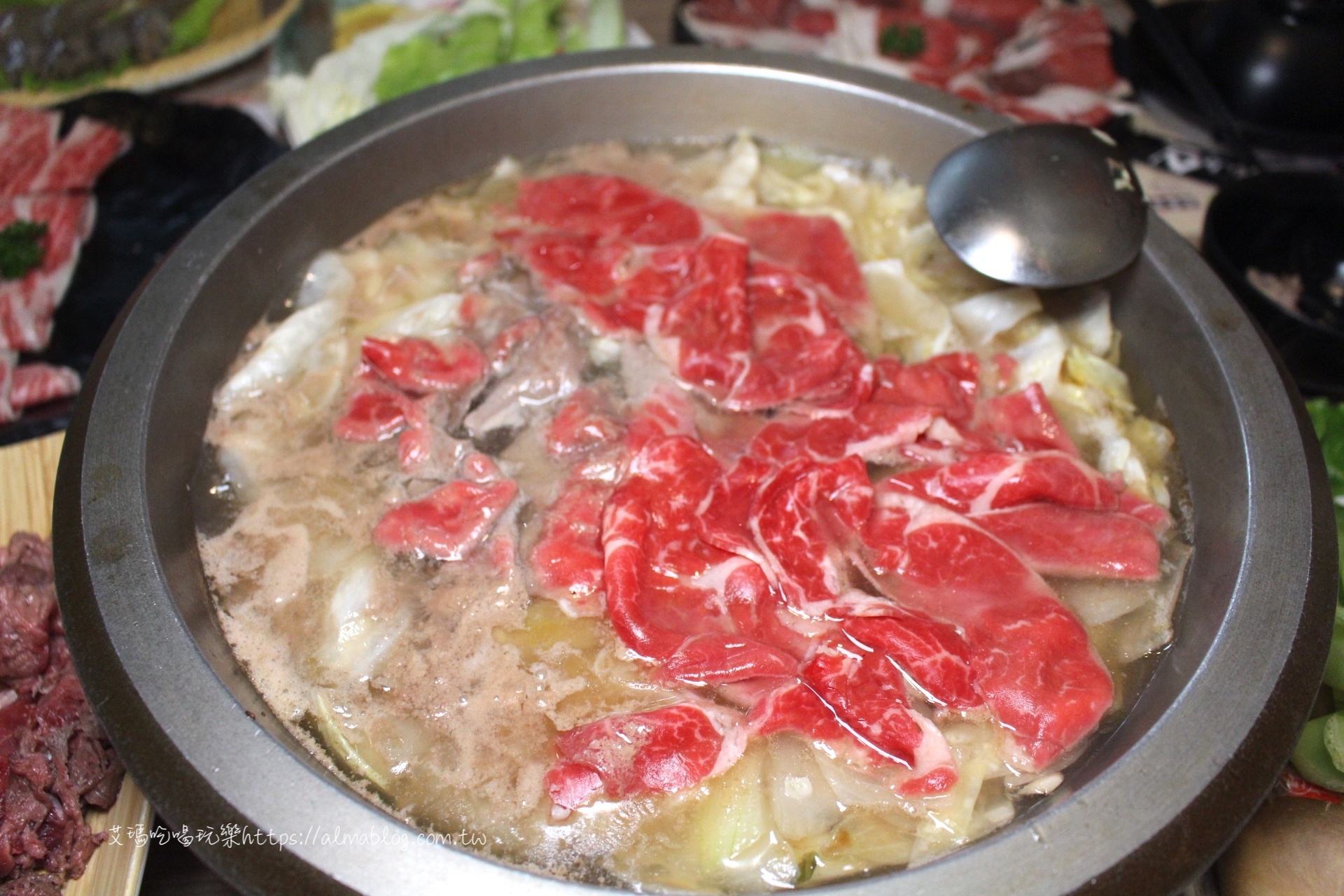 石の飽石頭火鍋