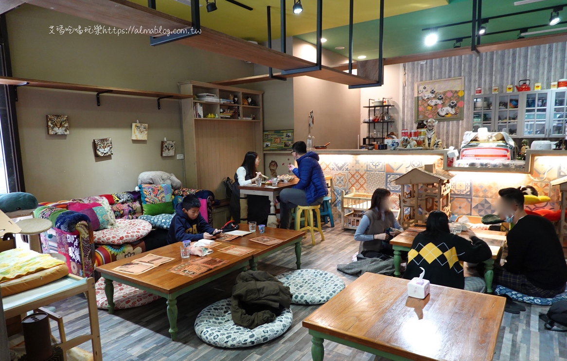 〖貓泰泰 Mao Thai Thai〗開業六年貓咪餐廳!體驗當一個專業貓奴.來者是客貓是主子.泰式料理อาหารไทย 〖貓泰泰 Mao Thai Thai〗開業六年貓咪餐廳!體驗當一個專業貓奴.來者是客貓是主子.泰式料理อาหารไทย