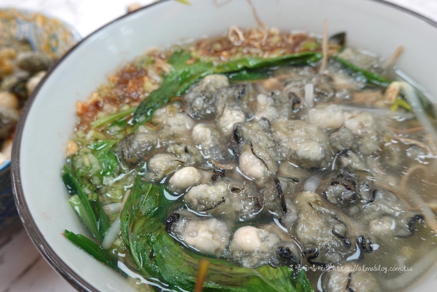 〖東石鮮蚵〗痛風走開！嘉義東石產地直達．每碗鮮蚵都是滿滿滿．蚵嗲超酥脆Ｘ炸蔥段