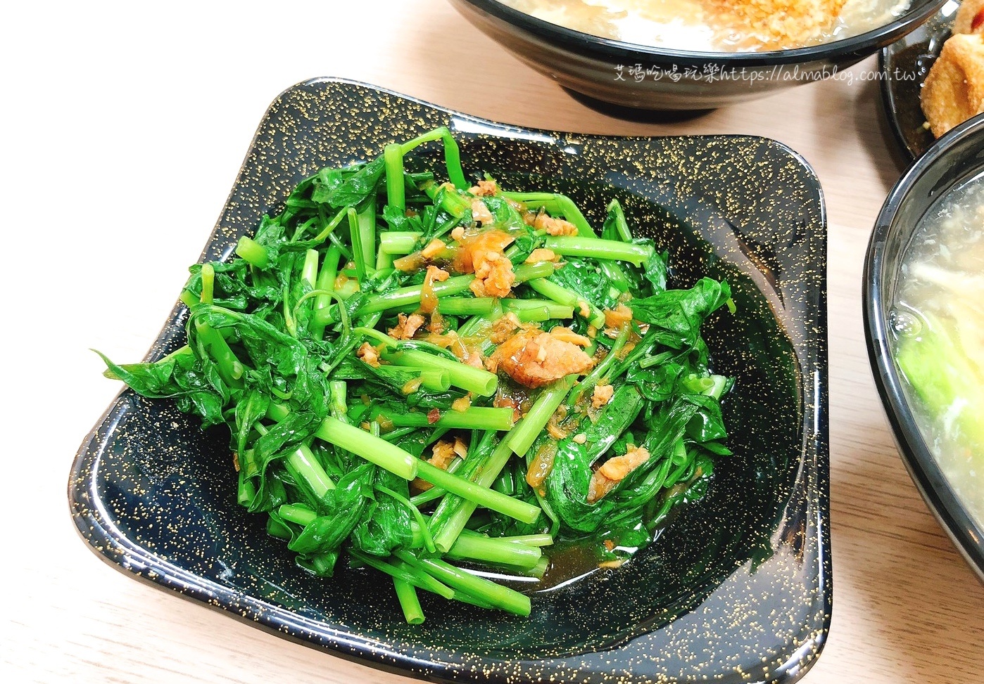 吳𩵚魠魚焿