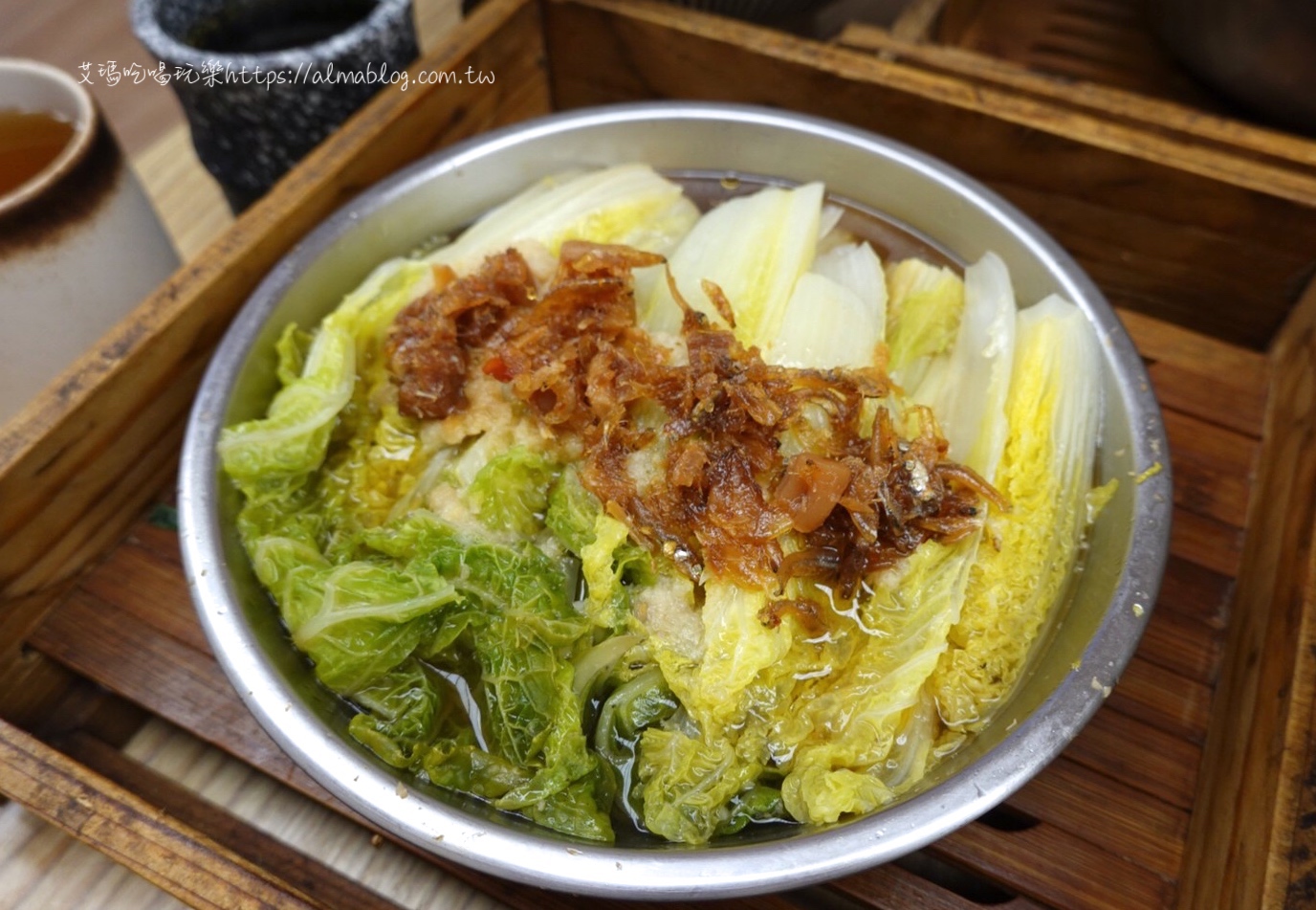 旗津來的霸氣海鮮!打卡名菜“扇貝花”、20公分大明蝦、新推出“整尾大花枝” 旗津來的霸氣海鮮!打卡名菜“扇貝花”、20公分大明蝦、新推出“整尾大花枝”