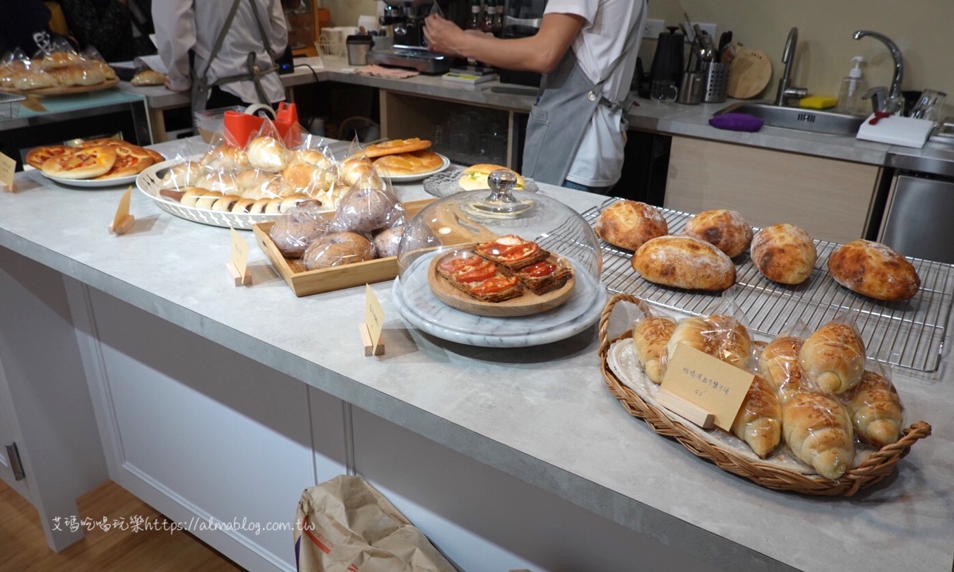 中原美食,桃園烘焙,海鹽可頌,生吐司,胖菓子pan.guozi,貓咪吐司 中原美食,桃園烘焙,海鹽可頌,生吐司,胖菓子pan.guozi,貓咪吐司