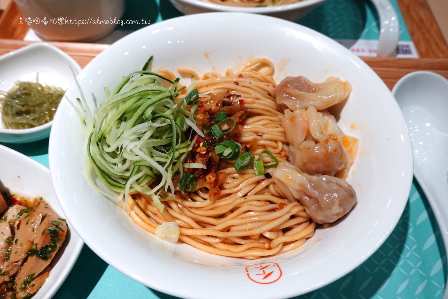墨竹亭,林口美食,燃麵,燃麵本家,蔥油雞麻醬麵,鮮蝦抄手燃麵 墨竹亭,林口美食,燃麵,燃麵本家,蔥油雞麻醬麵,鮮蝦抄手燃麵