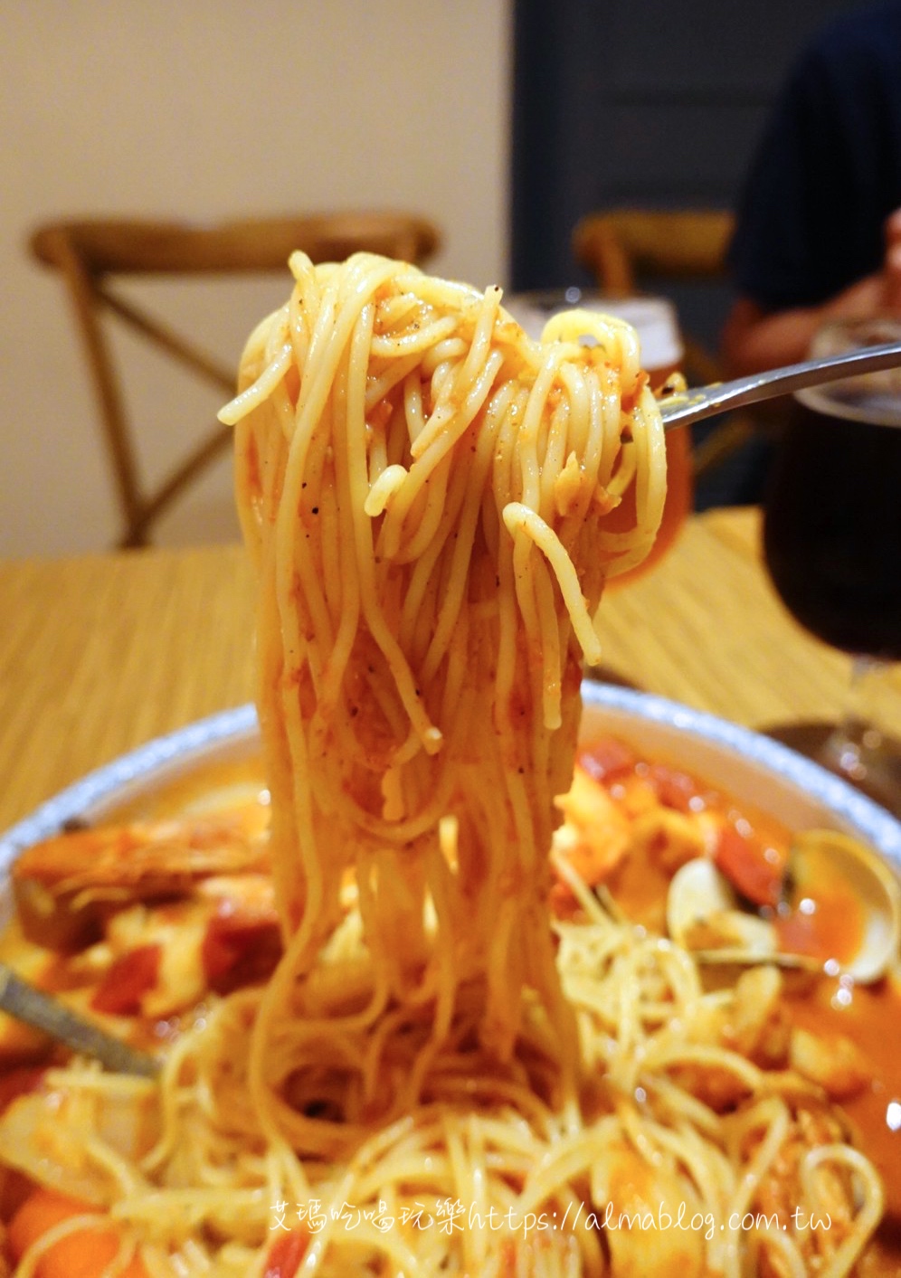 桃園美食,精釀啤酒,義匠義式湯麵x蒜酒李,義大利麵,餐酒館 桃園美食,精釀啤酒,義匠義式湯麵x蒜酒李,義大利麵,餐酒館
