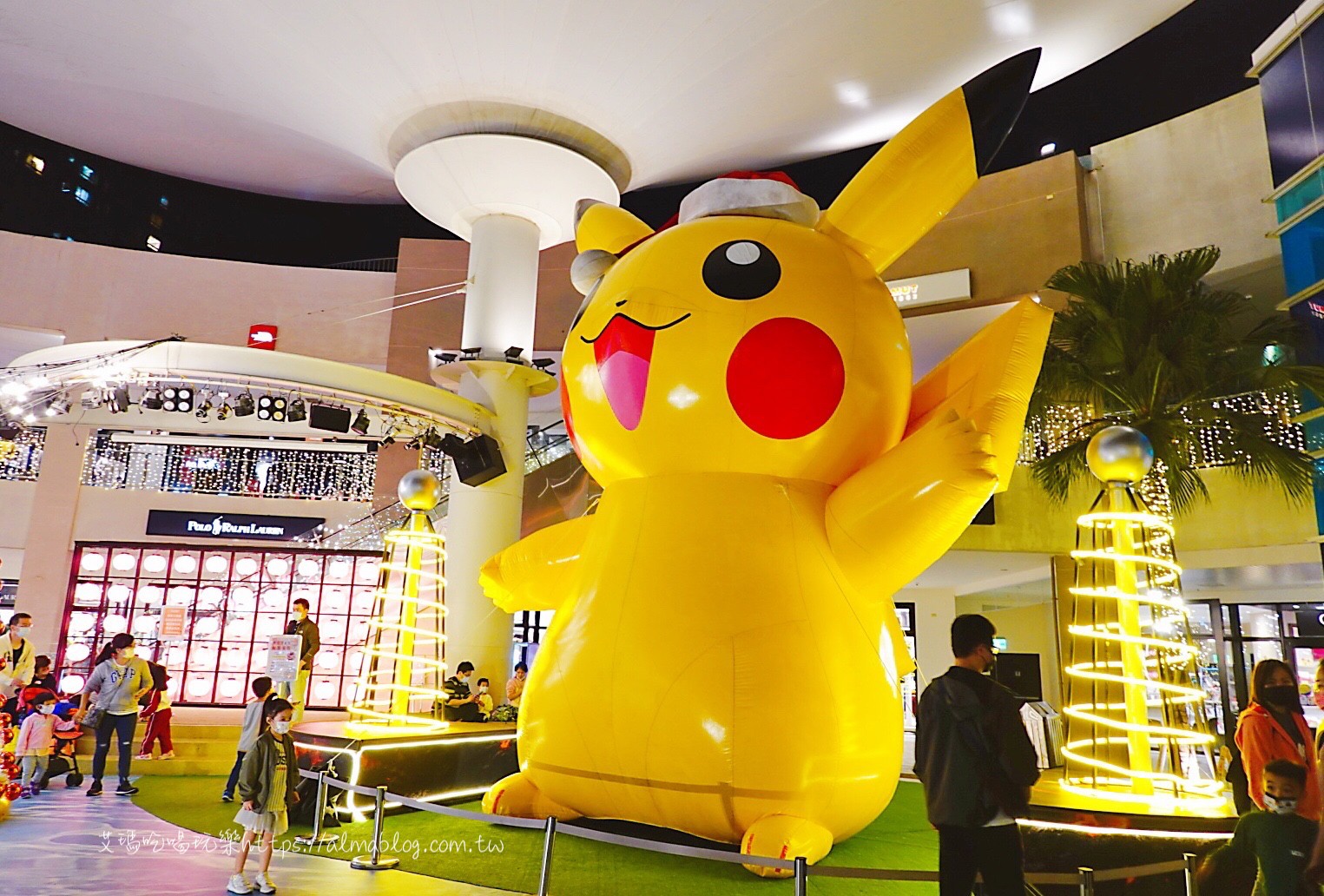 mitsui outlet park,三井 OUTLET,免費景點,林口美食,皮卡丘 mitsui outlet park,三井 OUTLET,免費景點,林口美食,皮卡丘