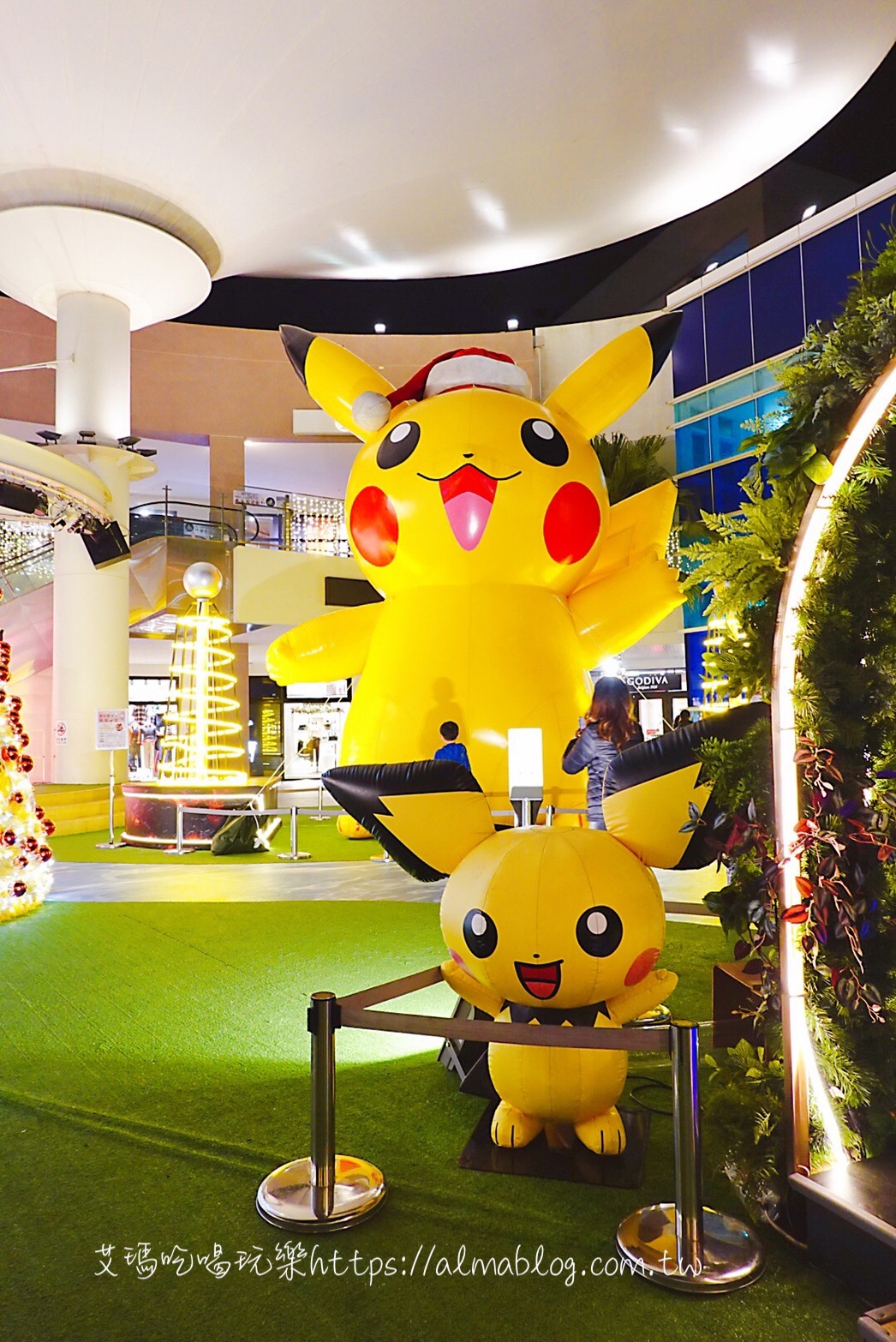 mitsui outlet park,三井 OUTLET,免費景點,林口美食,皮卡丘 mitsui outlet park,三井 OUTLET,免費景點,林口美食,皮卡丘