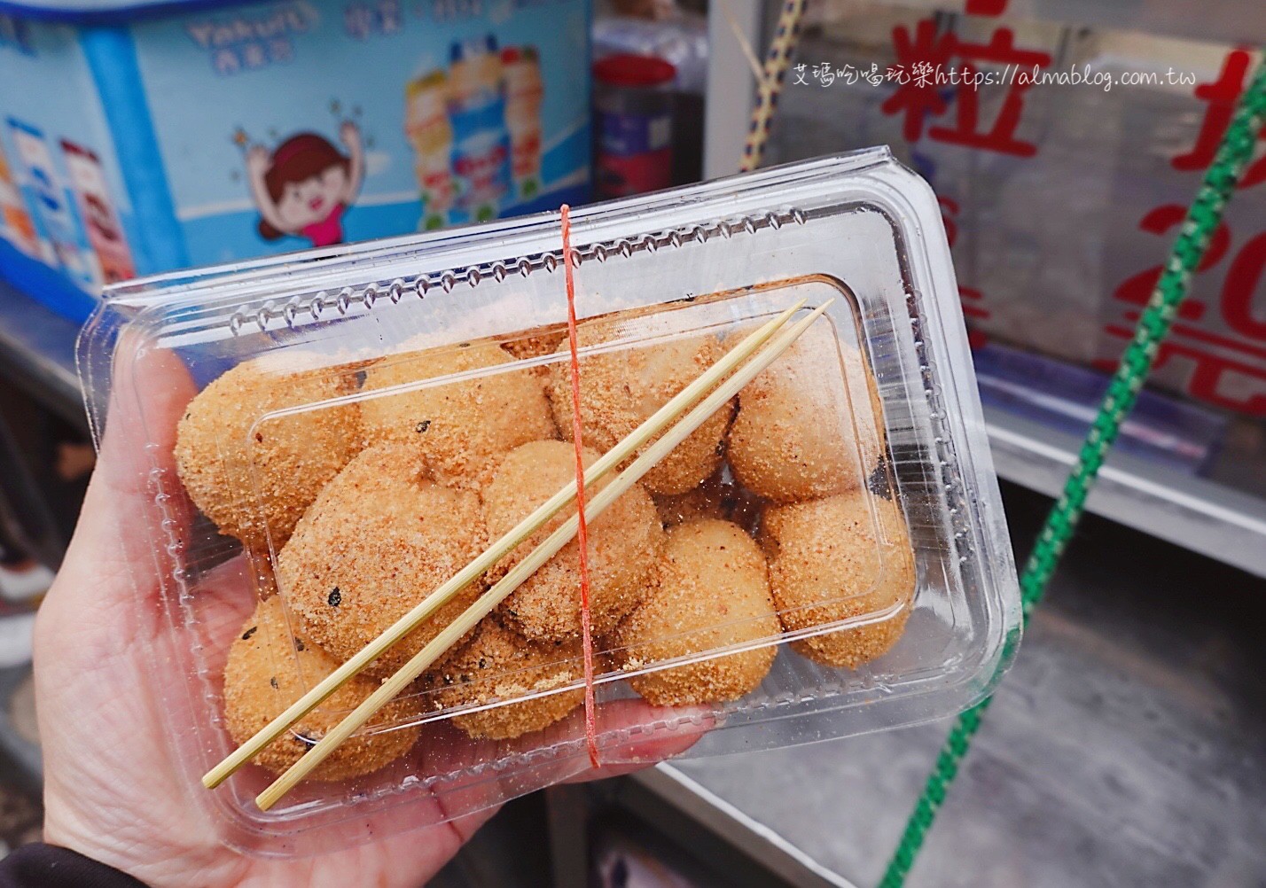 台灣小吃,新北美食,阿婆豬血糕,鶯歌老街,麻糬