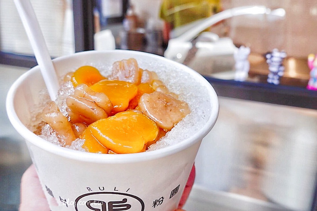 大稻埕美食,迪化街美食,永樂市場,鴉片粉圓路力迪化店,鴉片粉圓,粉圓冰,糖葫蘆,草莓大福,