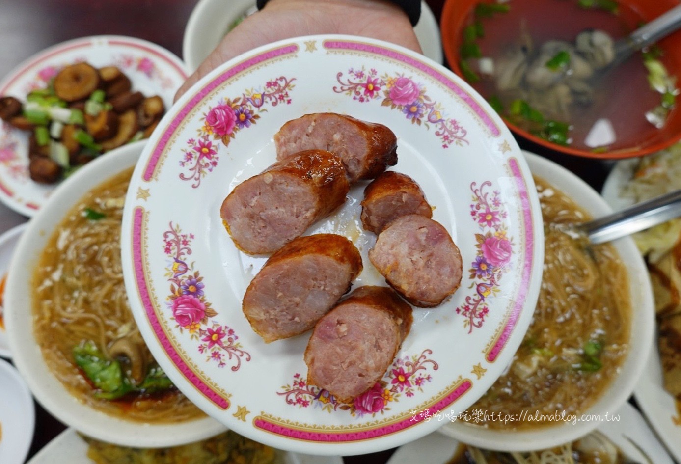 中壢美食,台灣小吃,四味飄香,臭豆腐,蚵仔麵線