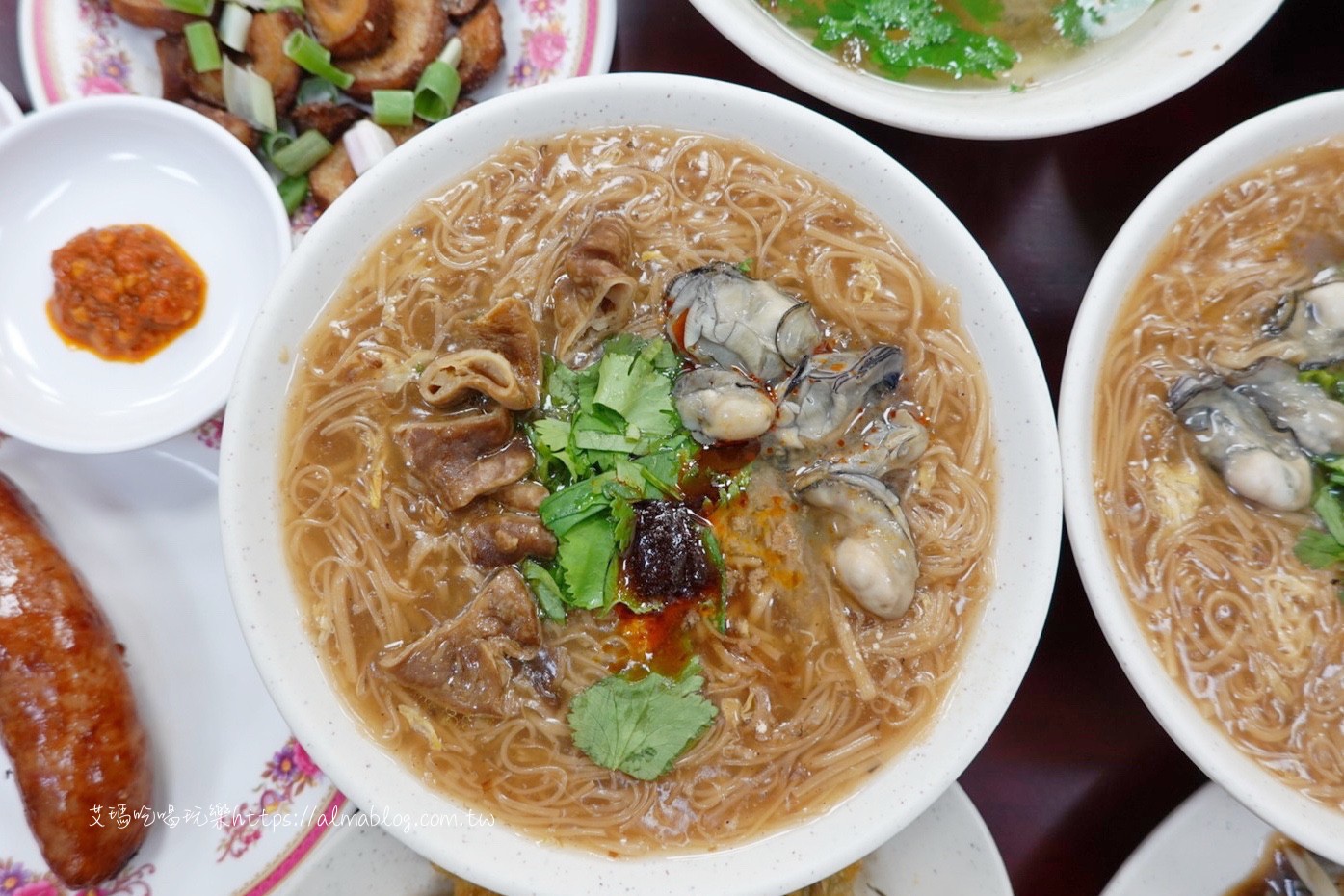 中壢美食,台灣小吃,四味飄香,臭豆腐,蚵仔麵線 中壢美食,台灣小吃,四味飄香,臭豆腐,蚵仔麵線