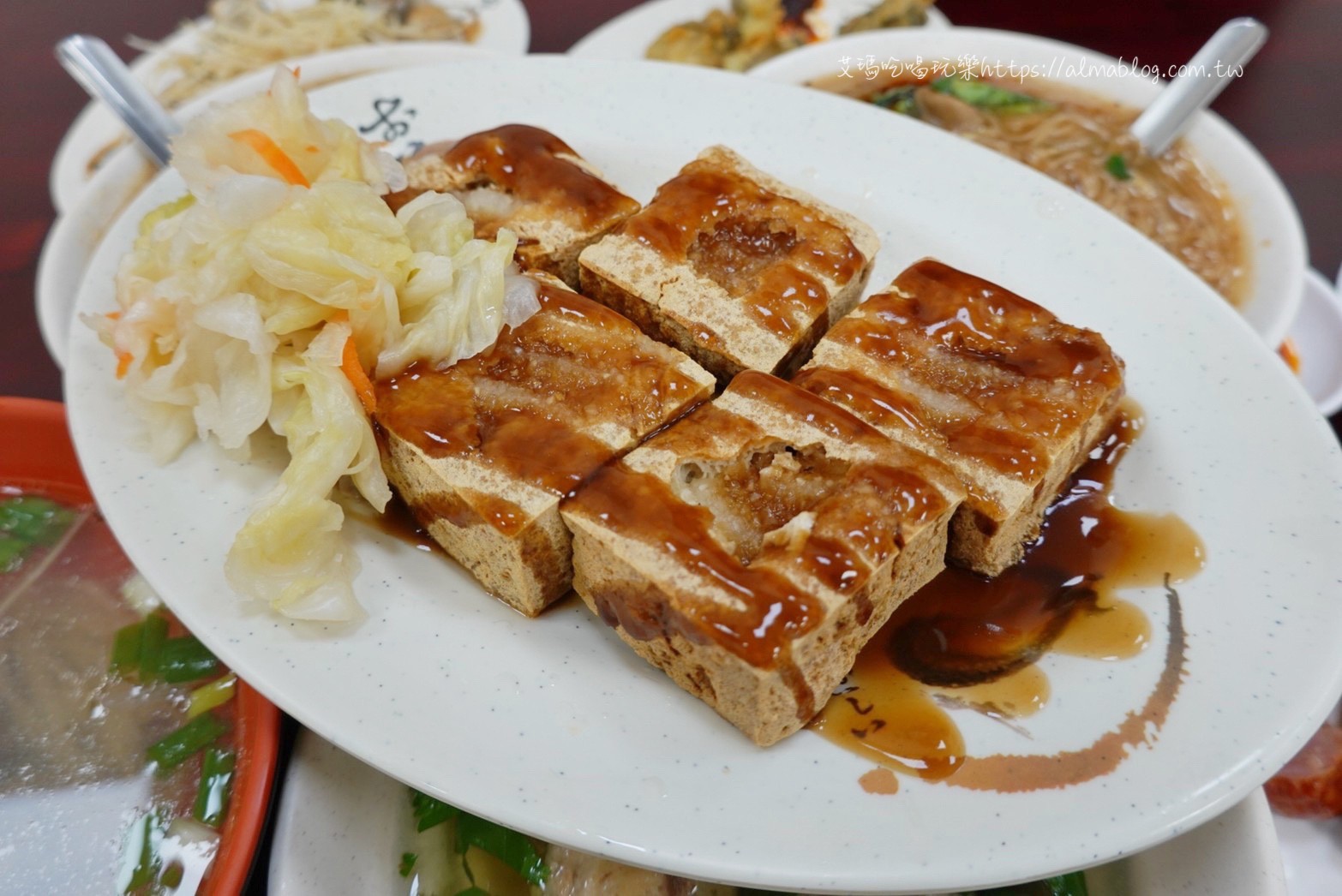 中壢美食,台灣小吃,四味飄香,臭豆腐,蚵仔麵線