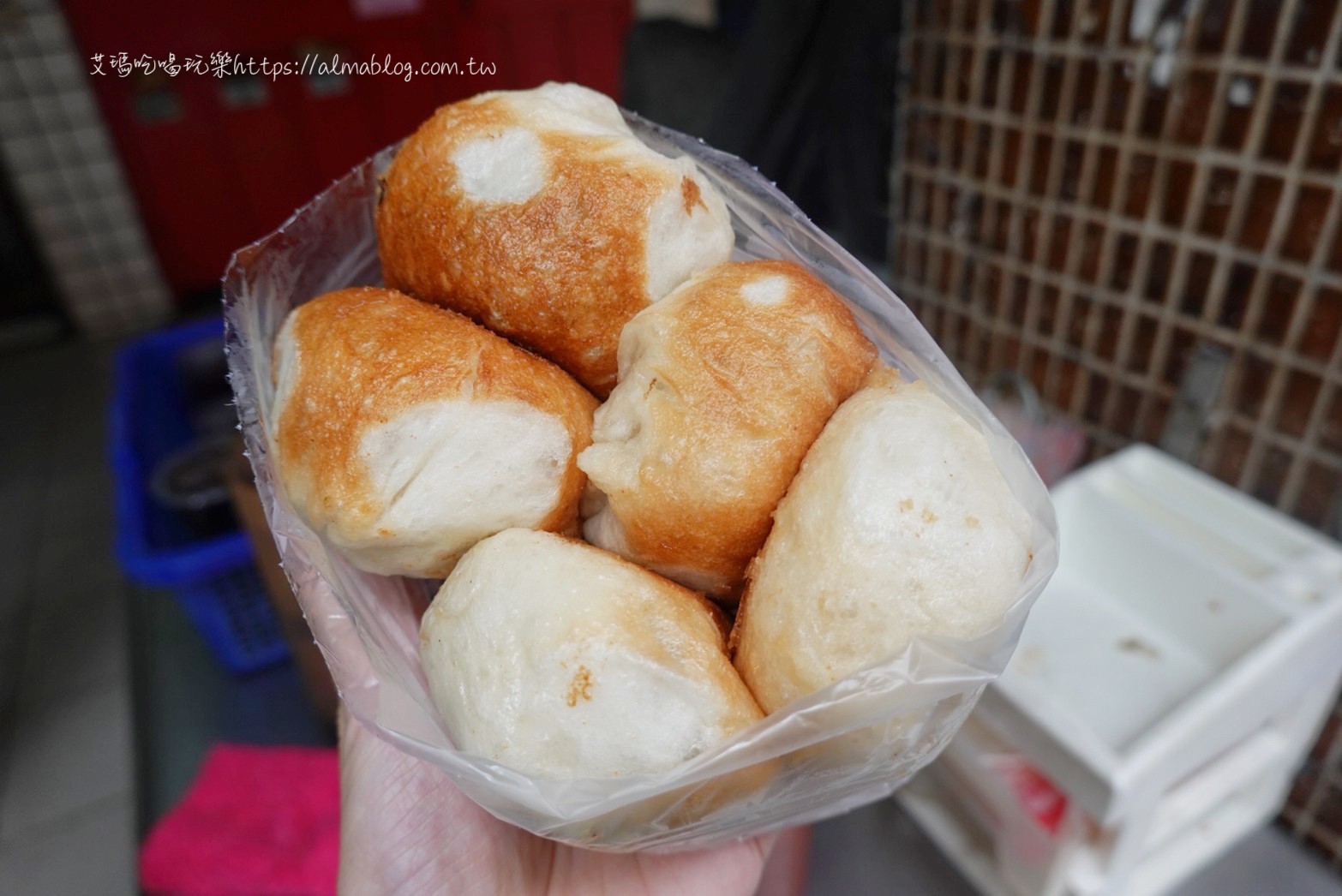 三重美食,台北美食,小籠包,早餐,水煎包,紅茶 三重美食,台北美食,小籠包,早餐,水煎包,紅茶