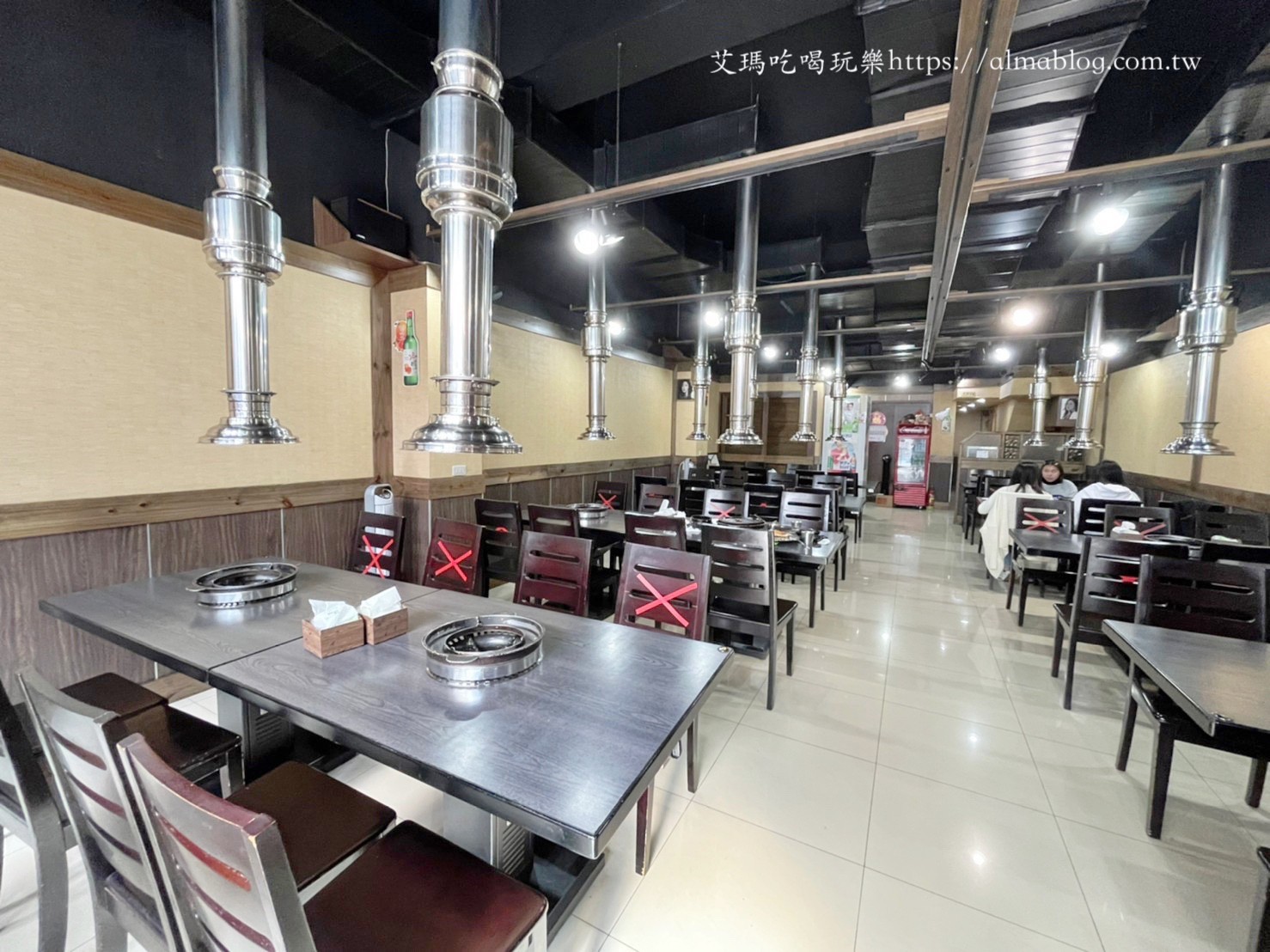 〖韓鼎韓式鍋蓋烤肉〗鍋蓋也能烤肉?生菜包肉吃最爽!150元海鮮煎餅好大一片.辣炒年糕更經典 〖韓鼎韓式鍋蓋烤肉〗鍋蓋也能烤肉?生菜包肉吃最爽!150元海鮮煎餅好大一片.辣炒年糕更經典