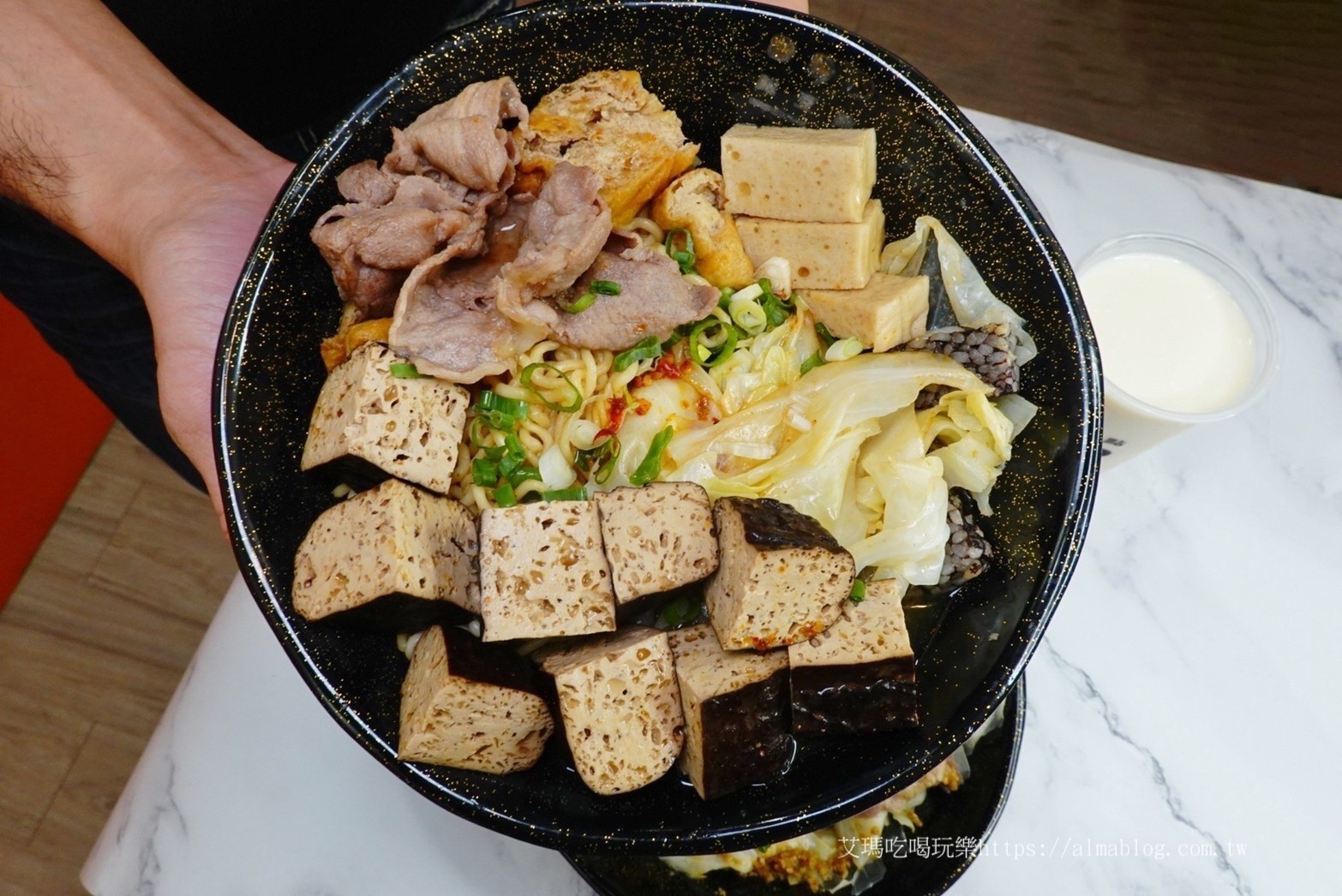 點豆點手作滷食店