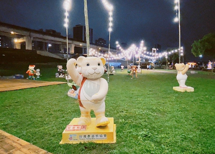 免費入場,新北大都會公園,新北景點,泰迪熊,燈會 免費入場,新北大都會公園,新北景點,泰迪熊,燈會