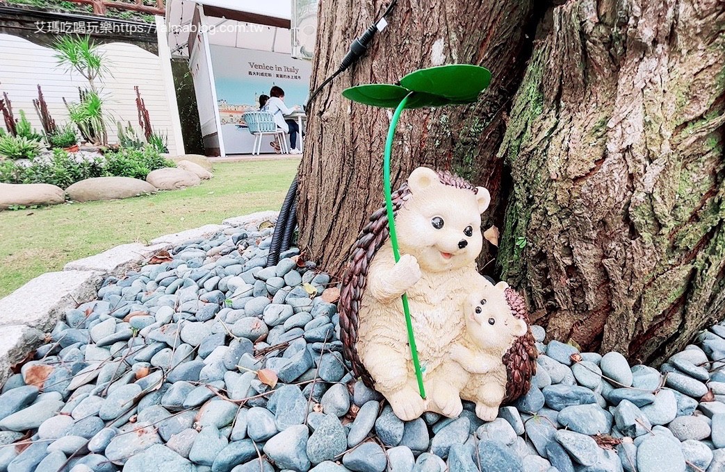 〖玫瑰左岸莊園 InnRose〗座落老街下的秘密基地！歐式莊園民宿．玻璃屋低消80元起．戶外小花園超好拍