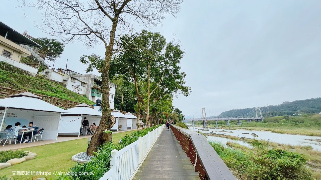 〖玫瑰左岸莊園 InnRose〗座落老街下的秘密基地！歐式莊園民宿．玻璃屋低消80元起．戶外小花園超好拍