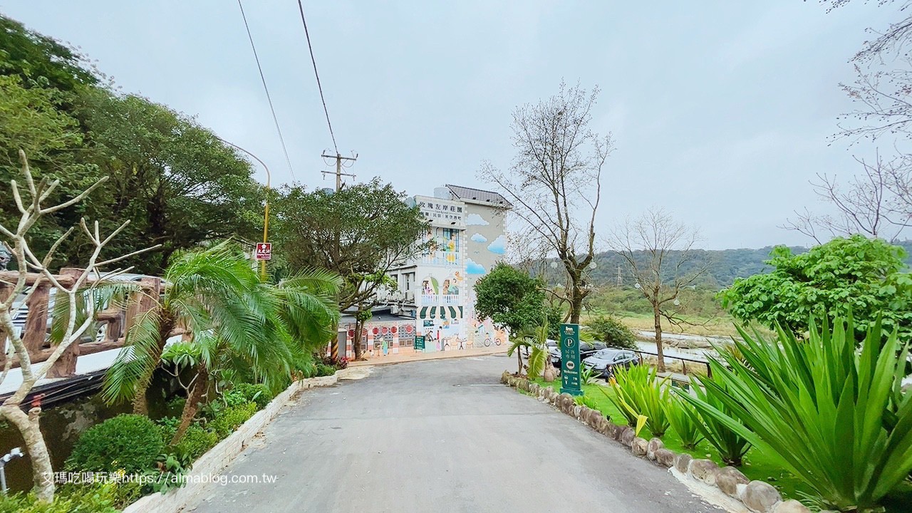 〖玫瑰左岸莊園 InnRose〗座落老街下的秘密基地！歐式莊園民宿．玻璃屋低消80元起．戶外小花園超好拍