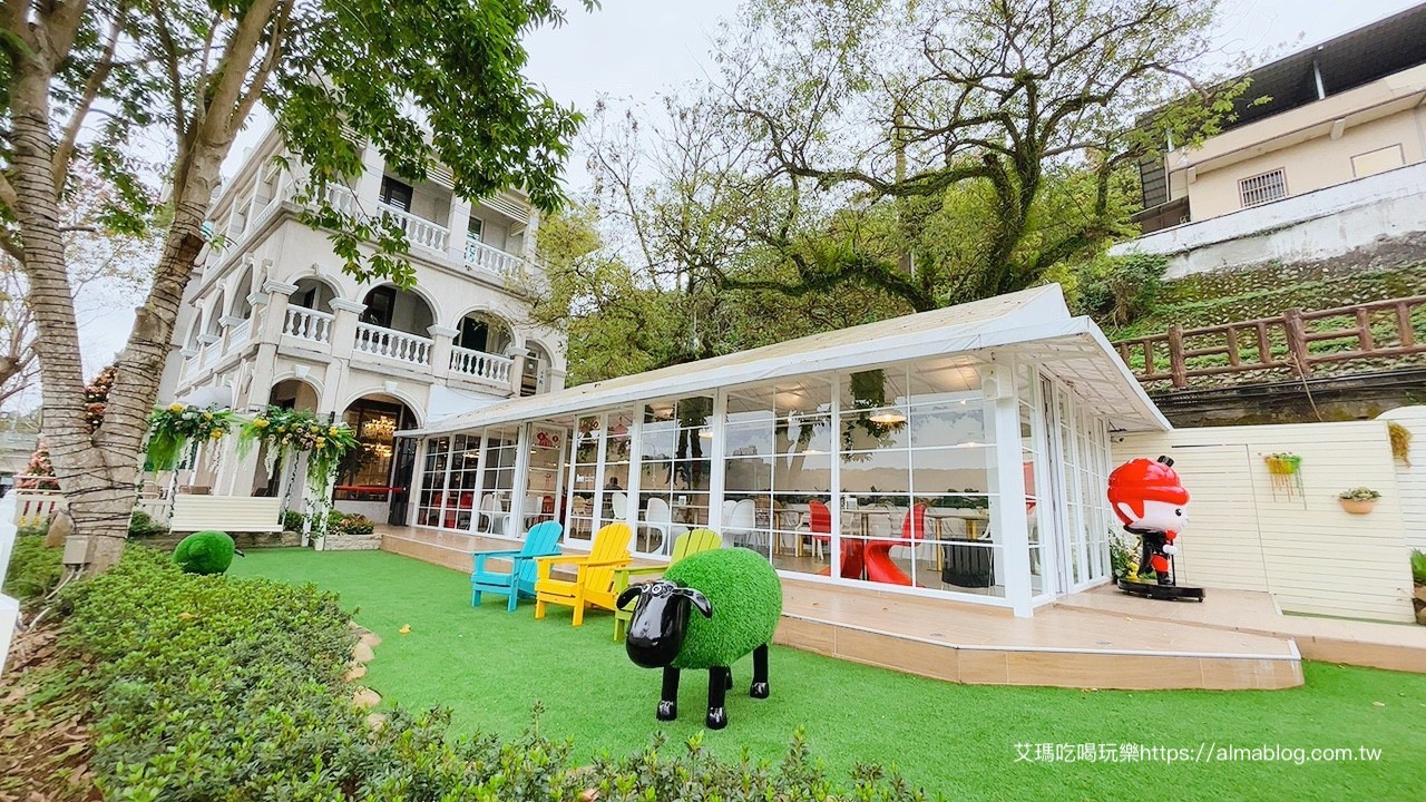 〖玫瑰左岸莊園 InnRose〗座落老街下的秘密基地！歐式莊園民宿．玻璃屋低消80元起．戶外小花園超好拍