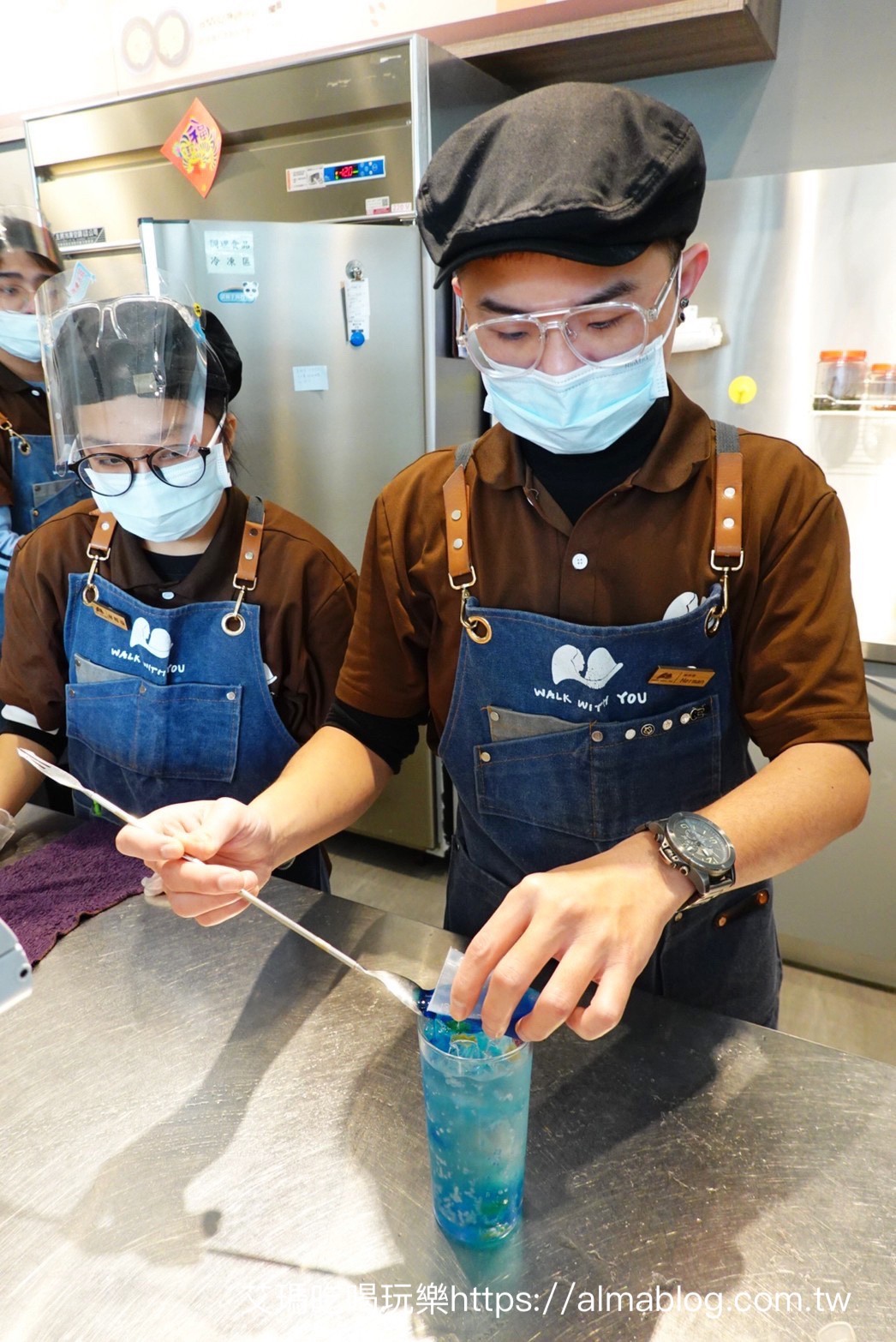 〖陪你走一段路 Walk with you〗八德庇護餐廳|商店.兩大片叉燒拉麵才150元還附飲料!提供飲料寄杯、冷凍小品、點心伴手禮 〖陪你走一段路 Walk with you〗八德庇護餐廳|商店.兩大片叉燒拉麵才150元還附飲料!提供飲料寄杯、冷凍小品、點心伴手禮
