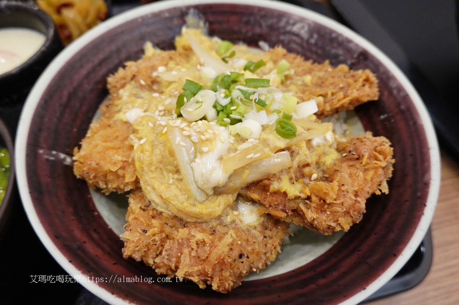 千夜一夜干 丼飯,午仔魚,吃到飽,日式丼飯,桃園美食,燒肉飯,花魚一夜干,蘆竹美食,豬排丼飯