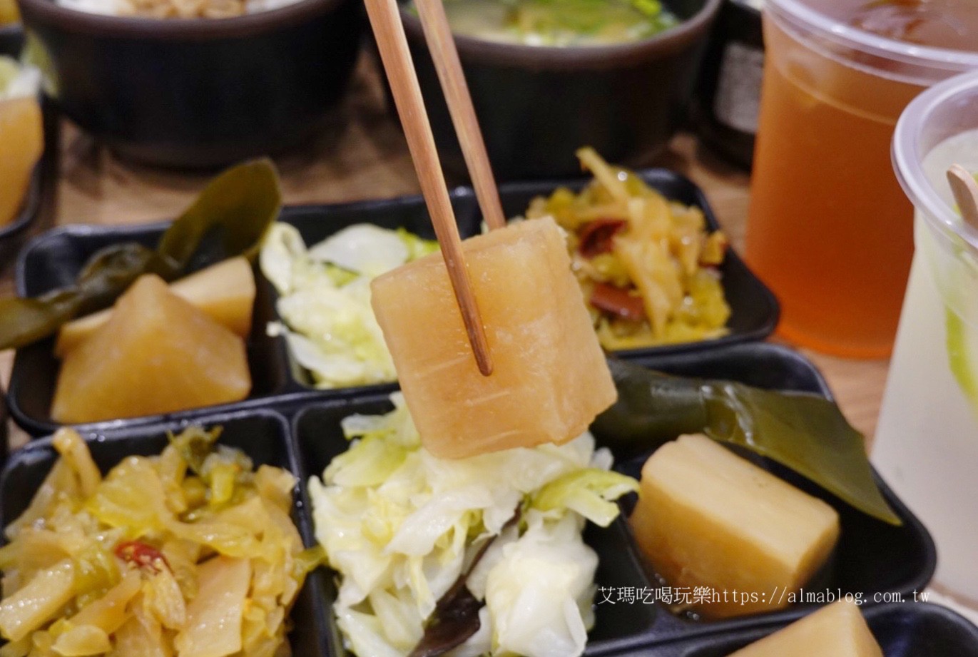 千夜一夜干 丼飯,午仔魚,吃到飽,日式丼飯,桃園美食,燒肉飯,花魚一夜干,蘆竹美食,豬排丼飯