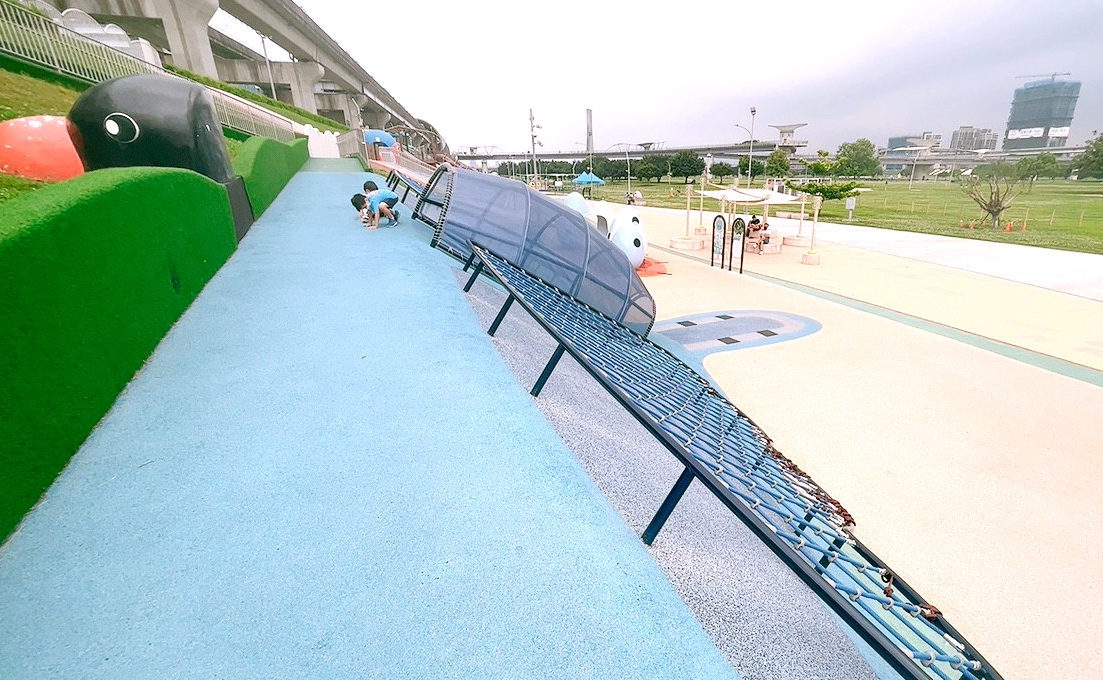台北好玩,大都會公園熊猴森樂園,新北公園,水樂園