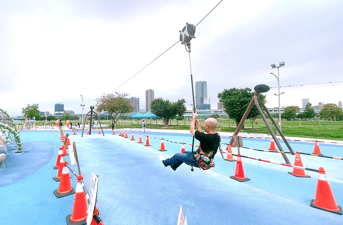 台北好玩,大都會公園熊猴森樂園,新北公園,水樂園