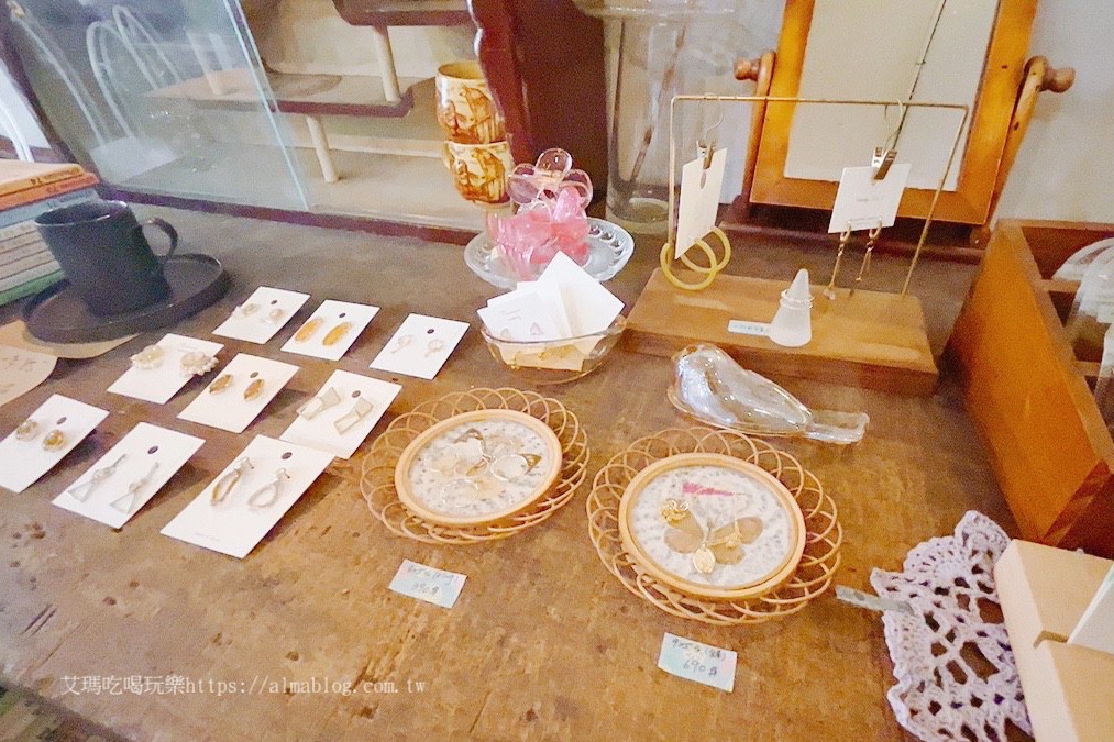 咖啡店,大溪美食,慼風蛋糕,桃園美食,梅花咖啡,香菜牛奶 咖啡店,大溪美食,慼風蛋糕,桃園美食,梅花咖啡,香菜牛奶