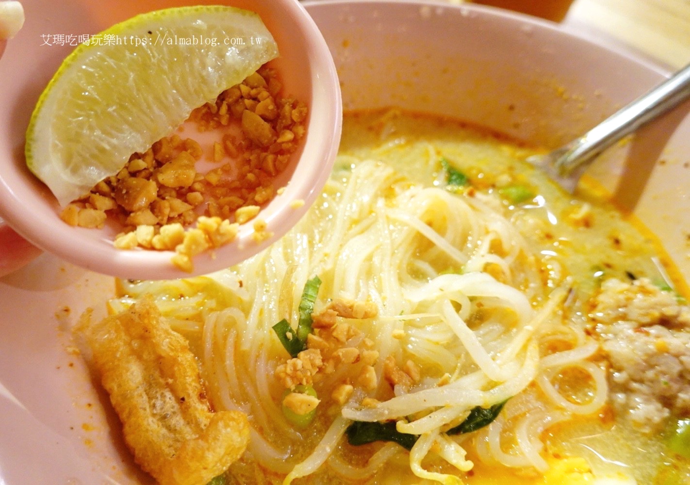 哈哈羅55泰式船麵,哈哈羅55泰式船麵ก๋วยเตี๋ยวเรือ燒烤（板橋店）,板橋美食,泰式料理