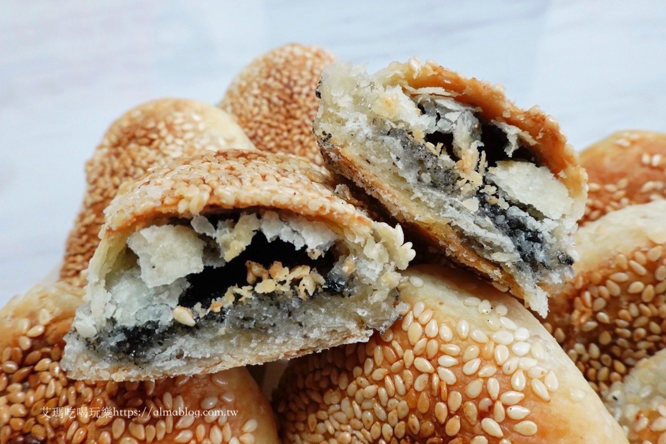 三重美食,台北美食,燒餅,碳烤燒餅小酥餅,酥餅,銅板小吃