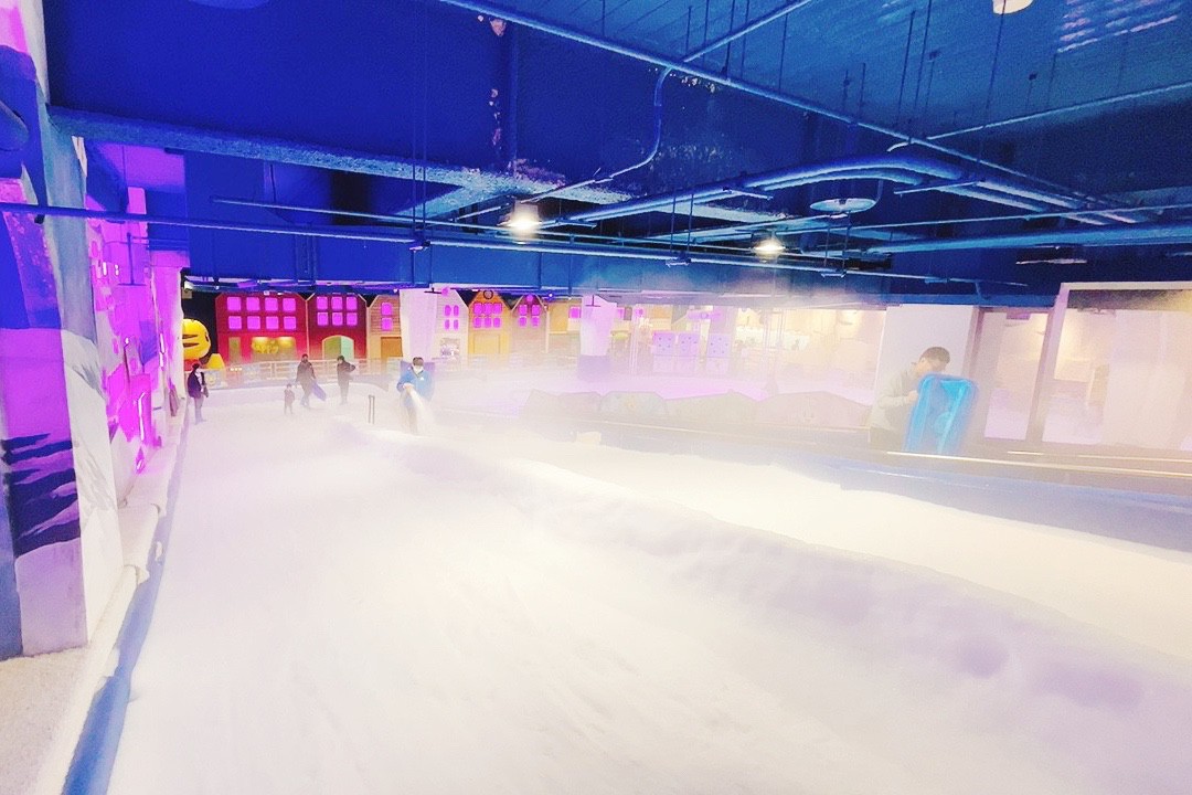 20度恆溫雪場,SNOWTOWN 雪樂地,台中三井,台中好玩,巧虎好朋友雪之旅,滑雪