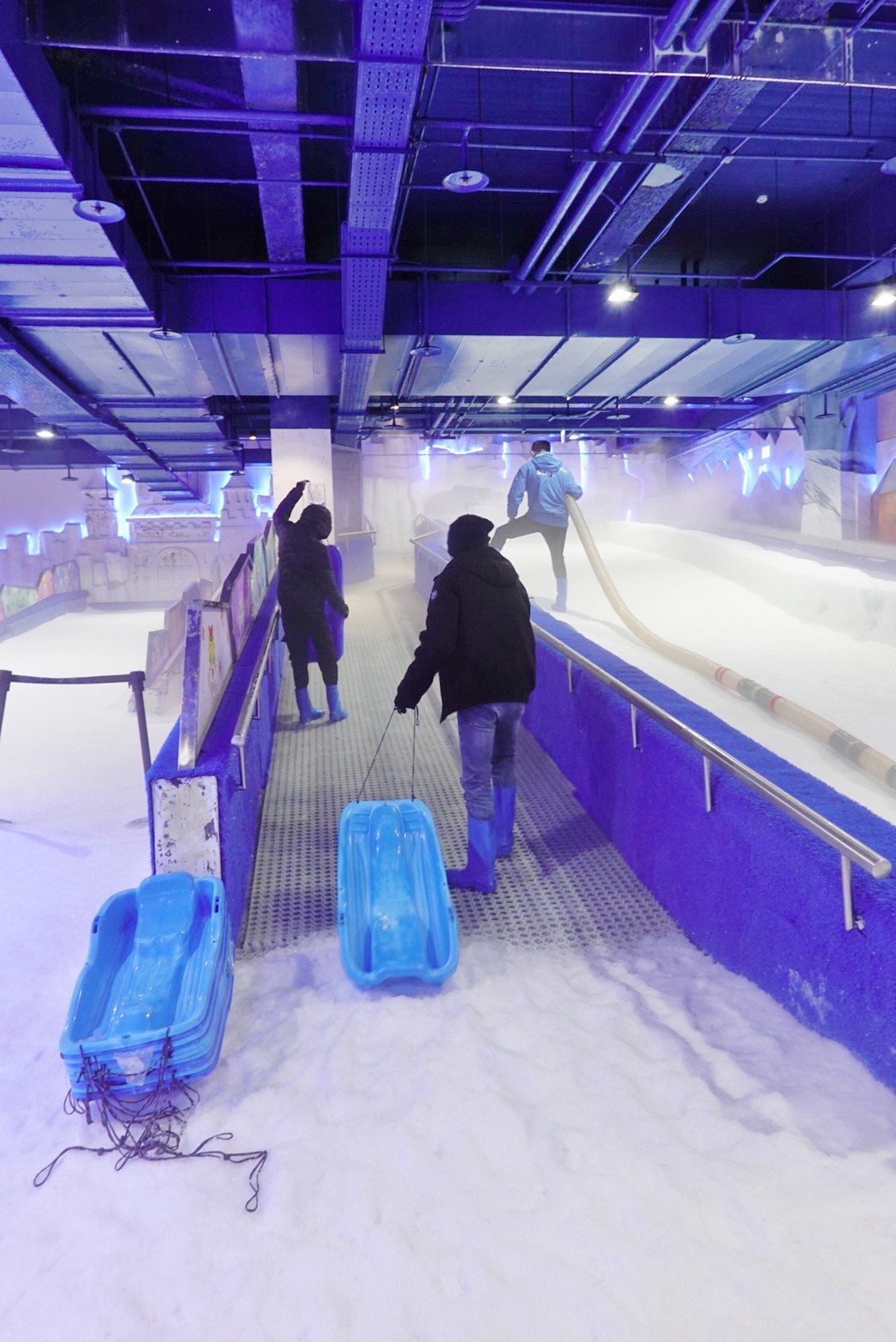 20度恆溫雪場,SNOWTOWN 雪樂地,台中三井,台中好玩,巧虎好朋友雪之旅,滑雪