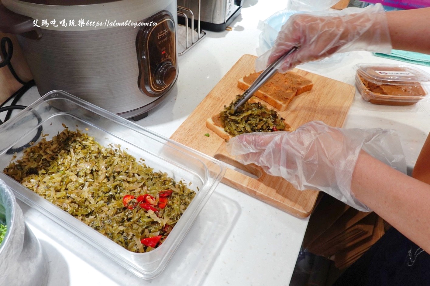 伴手禮,台北美食,東區美食,流氓老母滷小小,滷味,滷鴨翅
