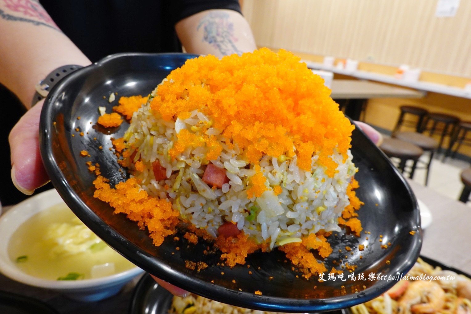 台灣炒飯王,桃園美食,泰式酸辣湯,炒味亭炒飯專賣店,炒飯,綠咖哩炒飯
