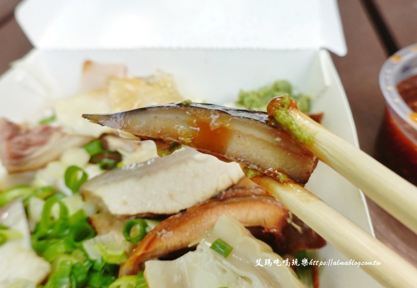 百年老店柴寮仔鯊魚煙