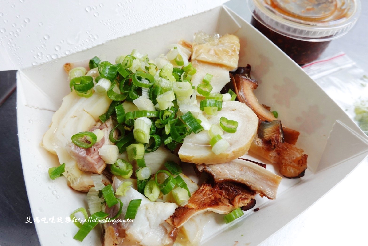 百年老店柴寮仔鯊魚煙