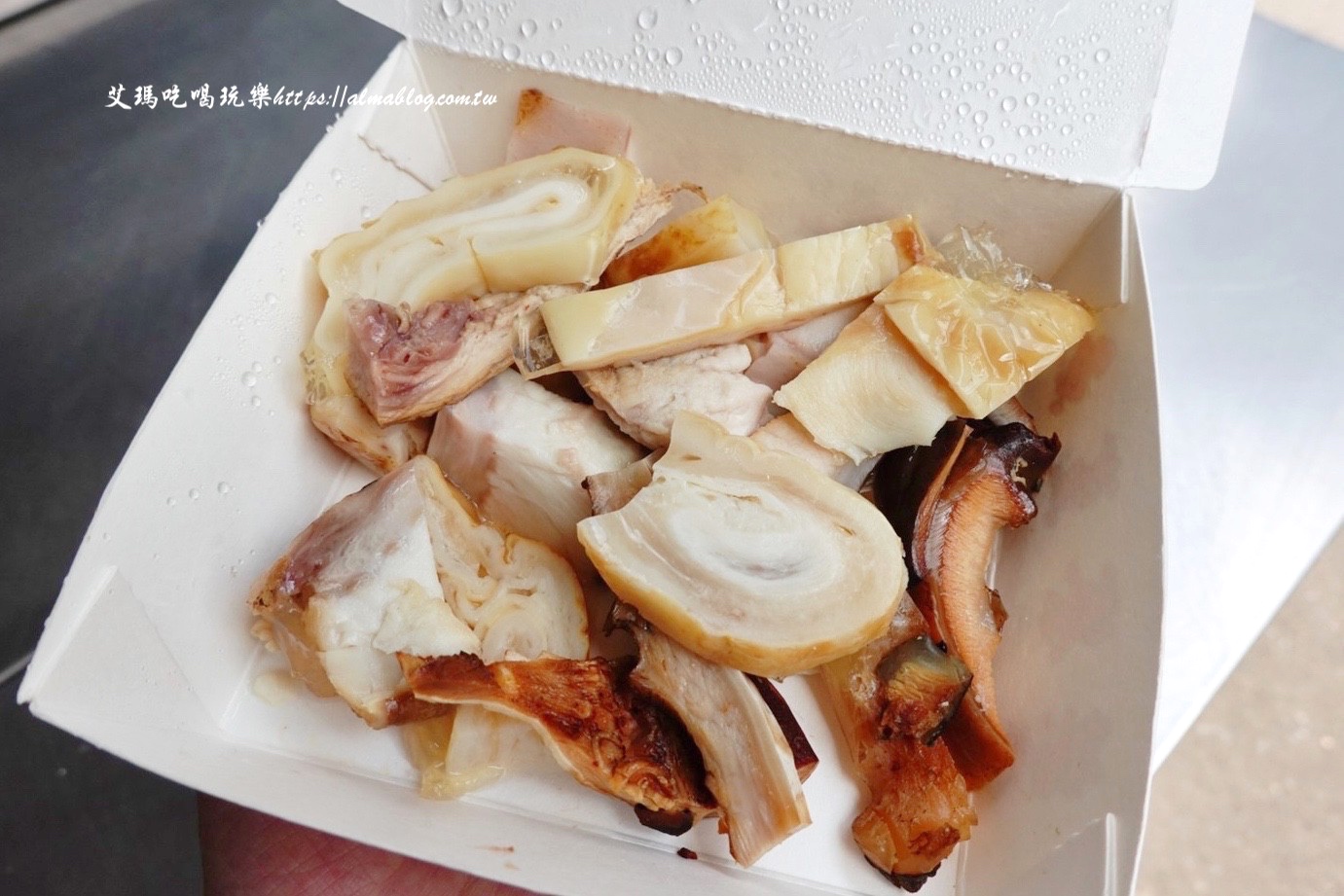 百年老店柴寮仔鯊魚煙