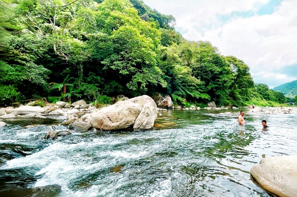 樂源仙境土雞城