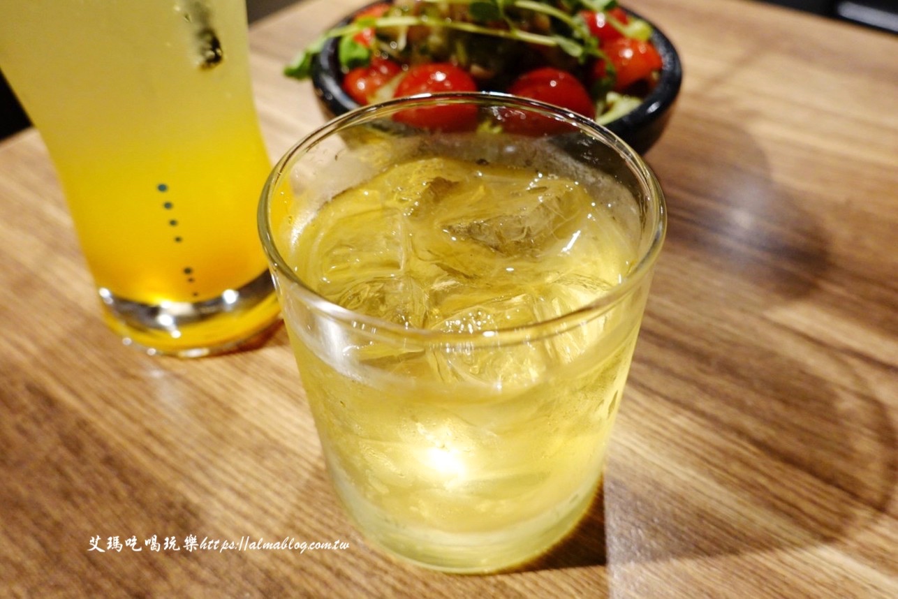 串燒,宵夜,居酒屋,新北美食,炭火燒烤,老串角居酒屋 串燒,宵夜,居酒屋,新北美食,炭火燒烤,老串角居酒屋