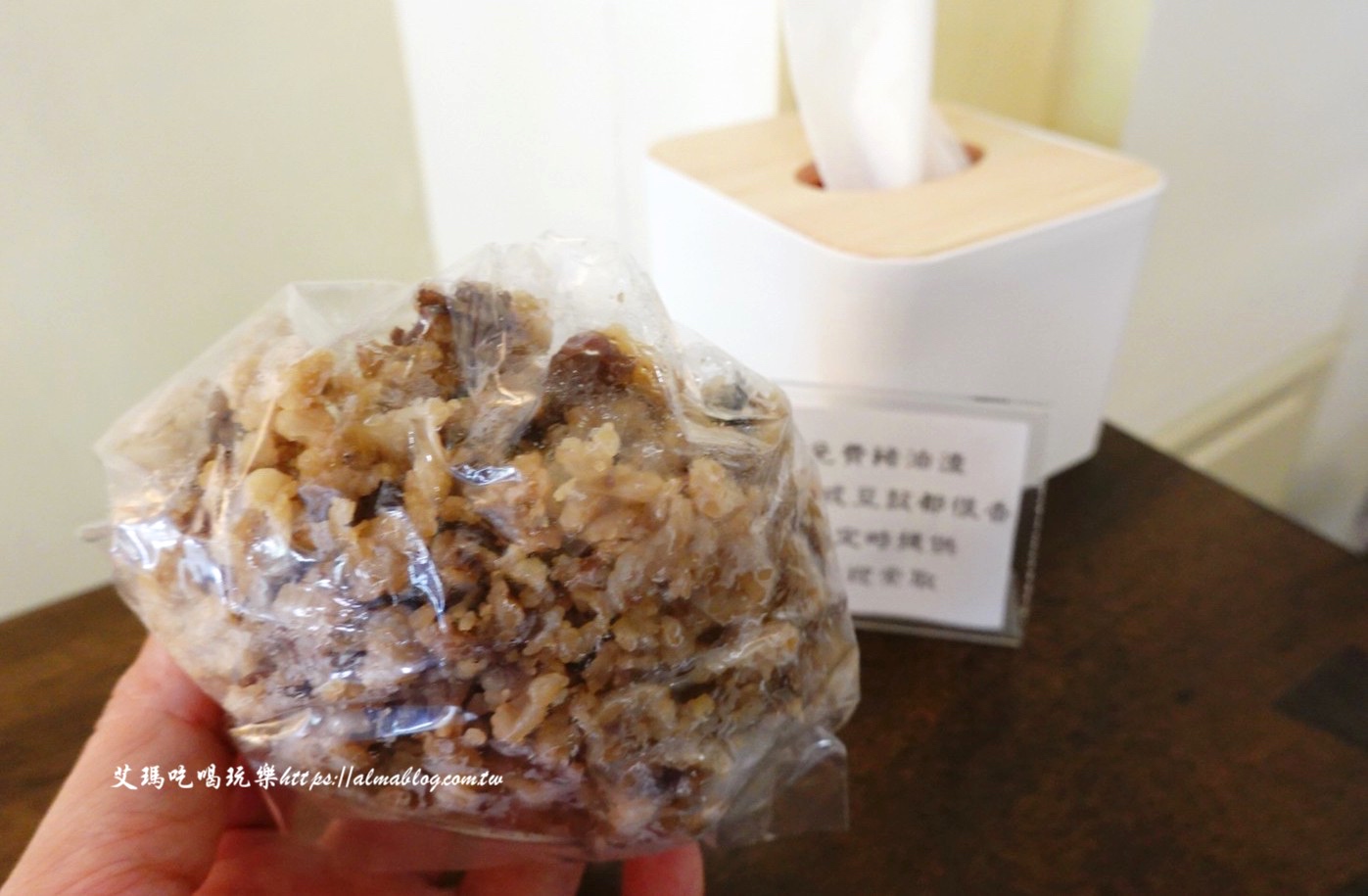 一格 une pâtisserie,咖啡館,平鎮美食,月餅,桃園美食,蛋黃酥,雲南餅 一格 une pâtisserie,咖啡館,平鎮美食,月餅,桃園美食,蛋黃酥,雲南餅