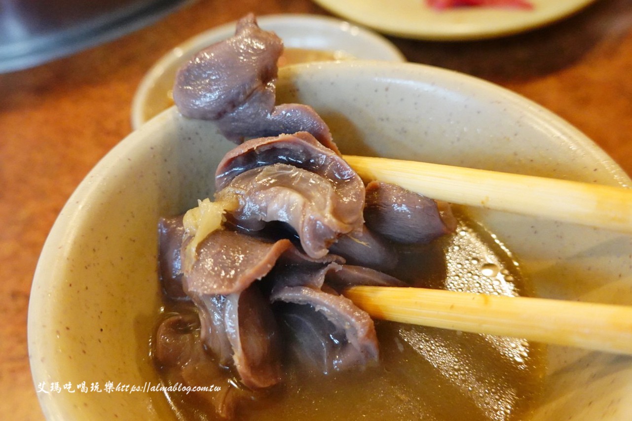 霸味薑母鴨,薑母鴨,食補,內壢美食,內壢薑母鴨,桃園美食,麵線,碳燒薑母鴨,