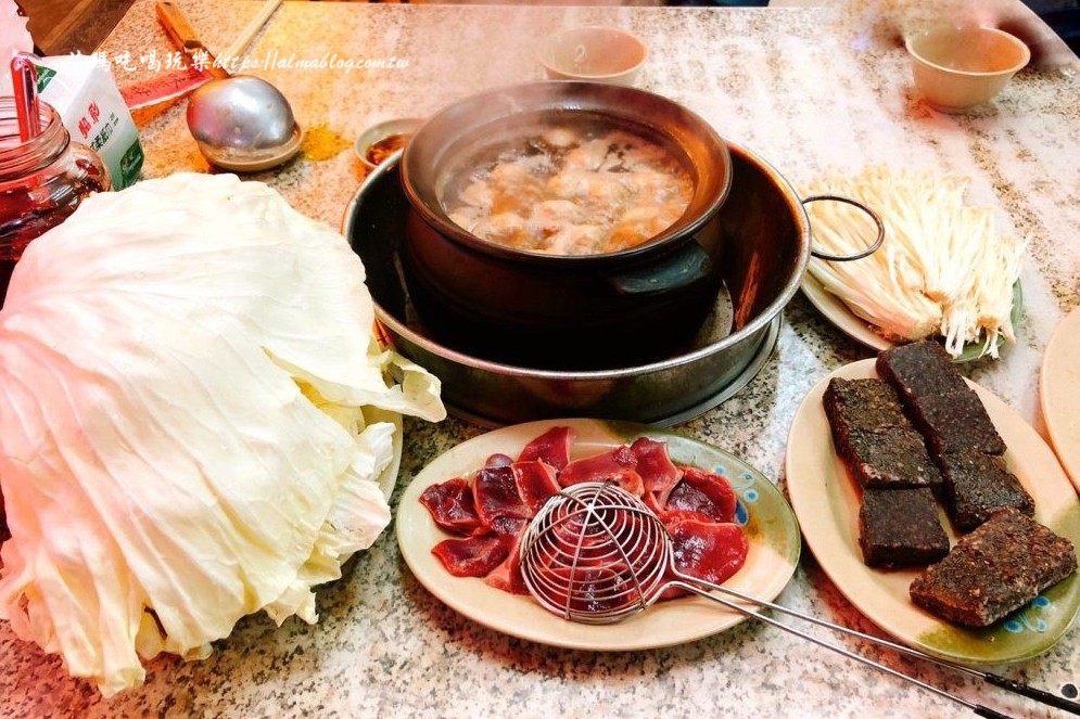 霸味薑母鴨,薑母鴨,食補,內壢美食,內壢薑母鴨,桃園美食,麵線,碳燒薑母鴨,