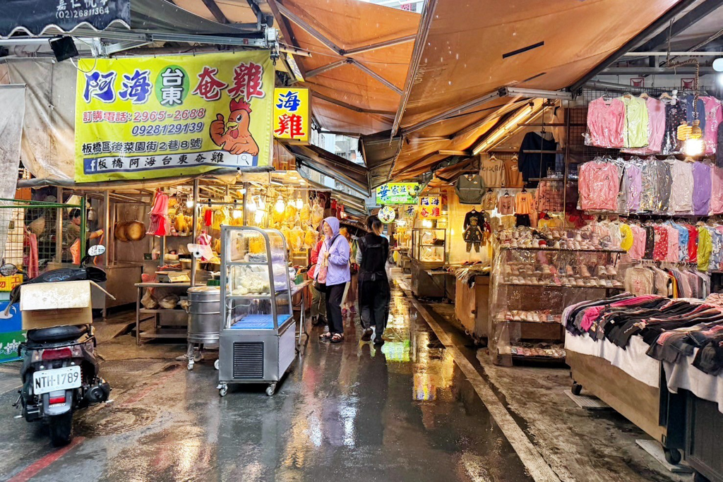 高記生炒魷魚,黃石市場,新北美食,早市美食,蘿蔔糕,芋粿,米腸,炸物,綜合炸物,傳統市場