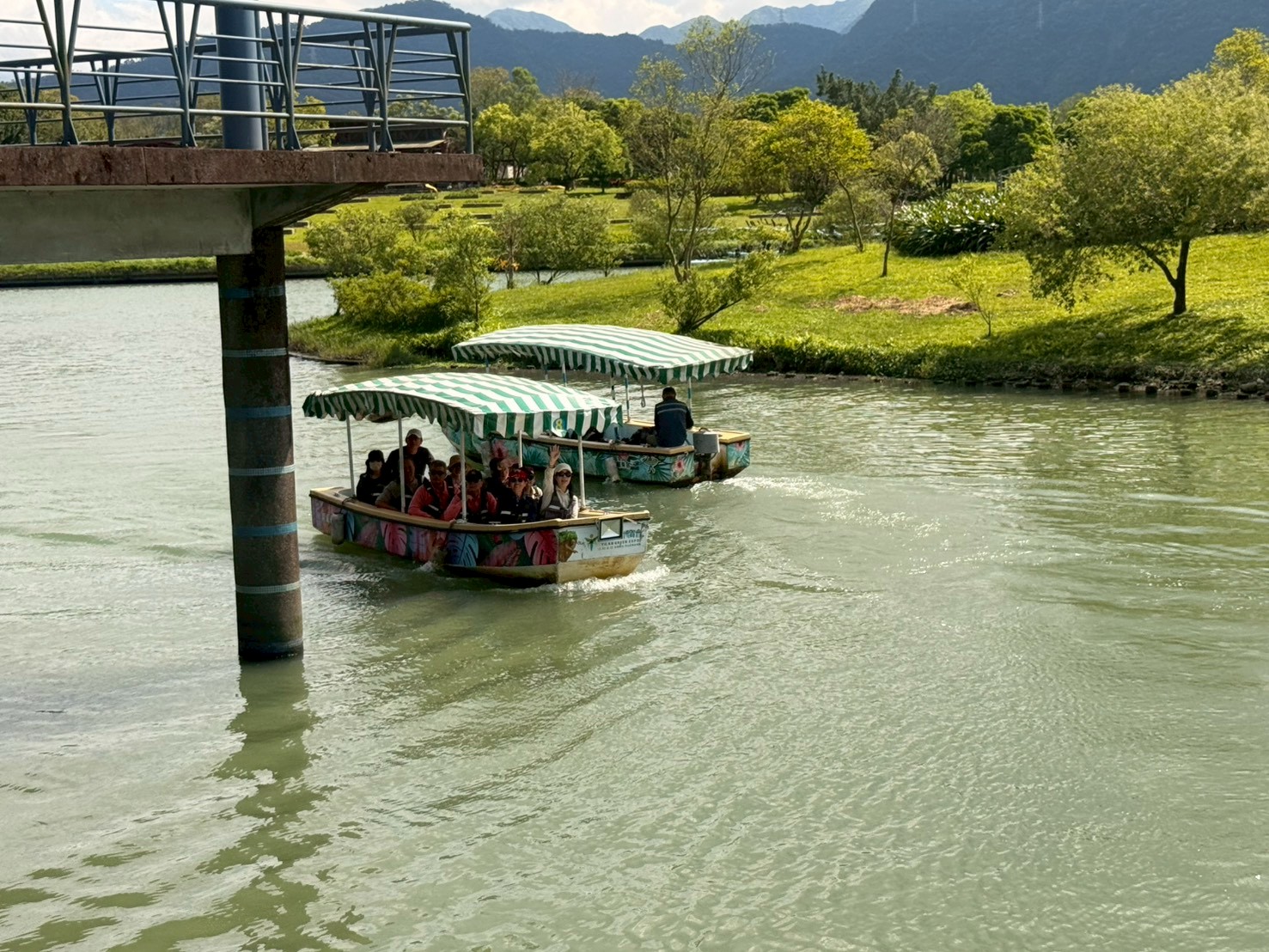冬山河生態綠舟,宜蘭景點,好玩景點,親子景點