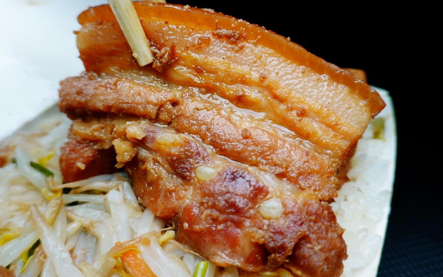 焢肉飯,新莊美食,新北美食，CP值美食,四神湯,控肉,台灣小吃